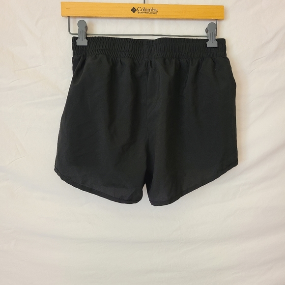 Puma shorts - Picture 2 of 2